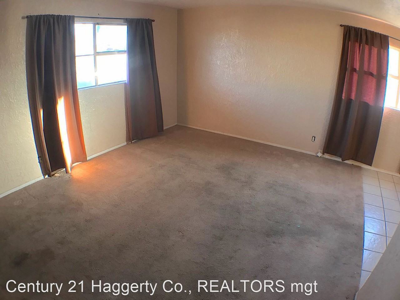 8401 Mount Scott Dr - Photo 3 of 12