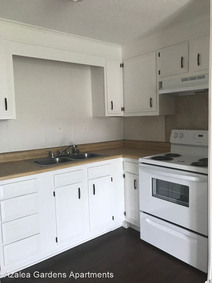 Azalea Gardens Apartments-Affordable Living in the heart of Greenville - Photo 3 of 9