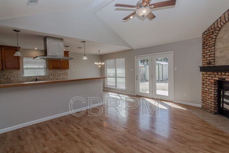 5605 Duke St - Photo 3 of 15