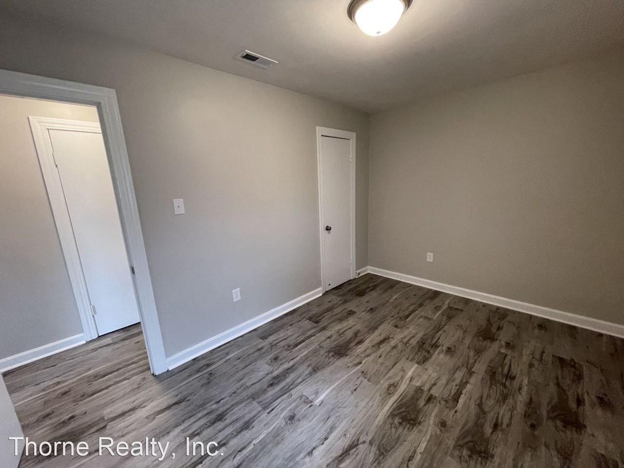 536-538 Smith Street - Photo 2 of 9