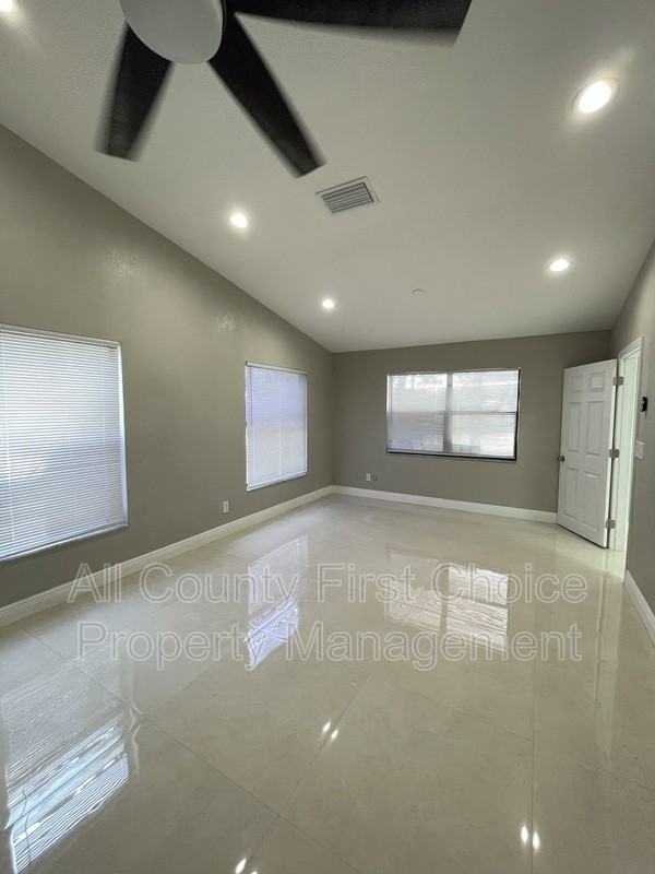 3580 102nd Pl - Photo 7 of 21