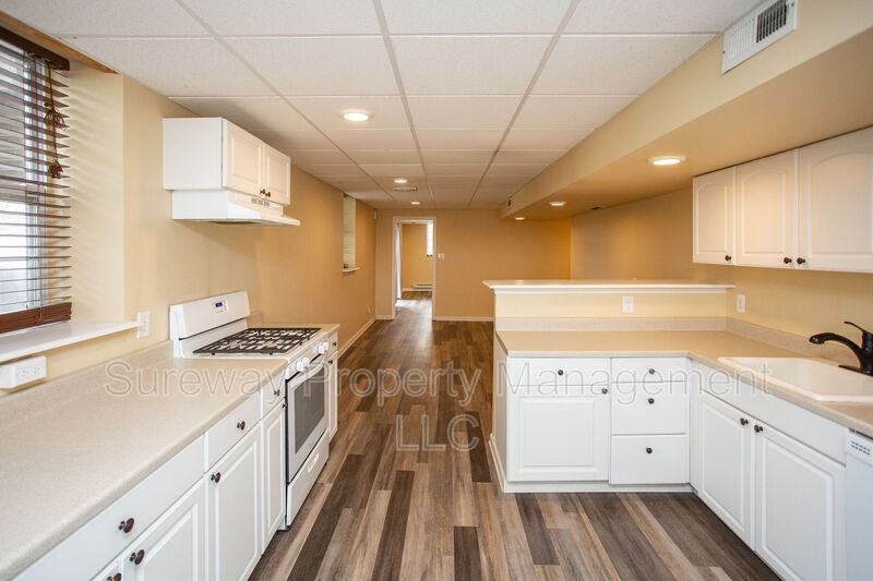 394 Croshaw Rd #B - Photo 2 of 33