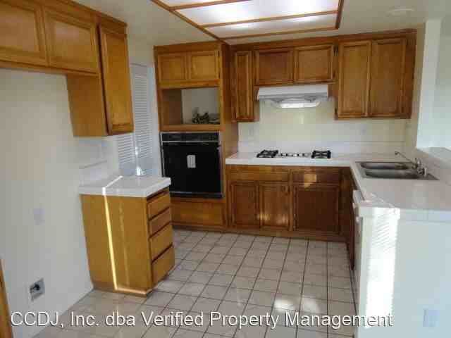 27653 Myrin Ct - Photo 2 of 18