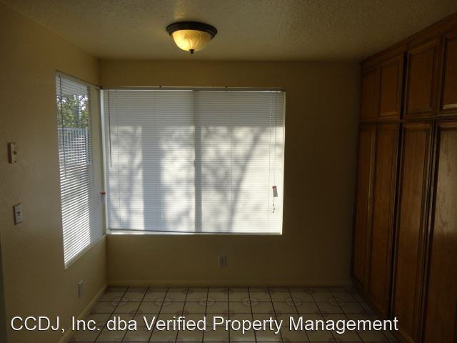 27653 Myrin Ct - Photo 3 of 18