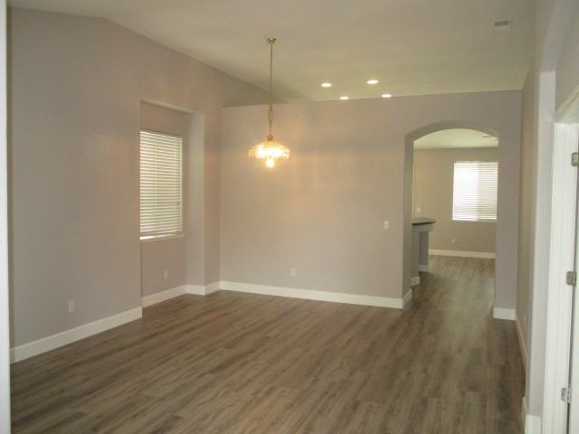 400 Connor Cir - Photo 2 of 24