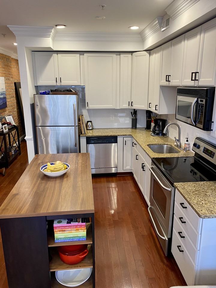 1430 Newton St Nw #301 - Photo 3 of 22