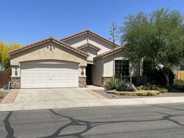 featured image of 1536 E Fontana Dr