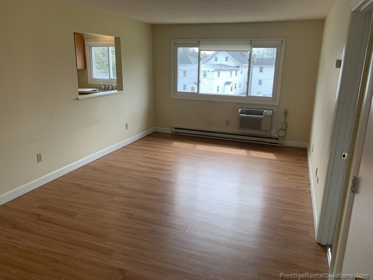 41 Fairmount Pl #8 - Photo 3 of 14
