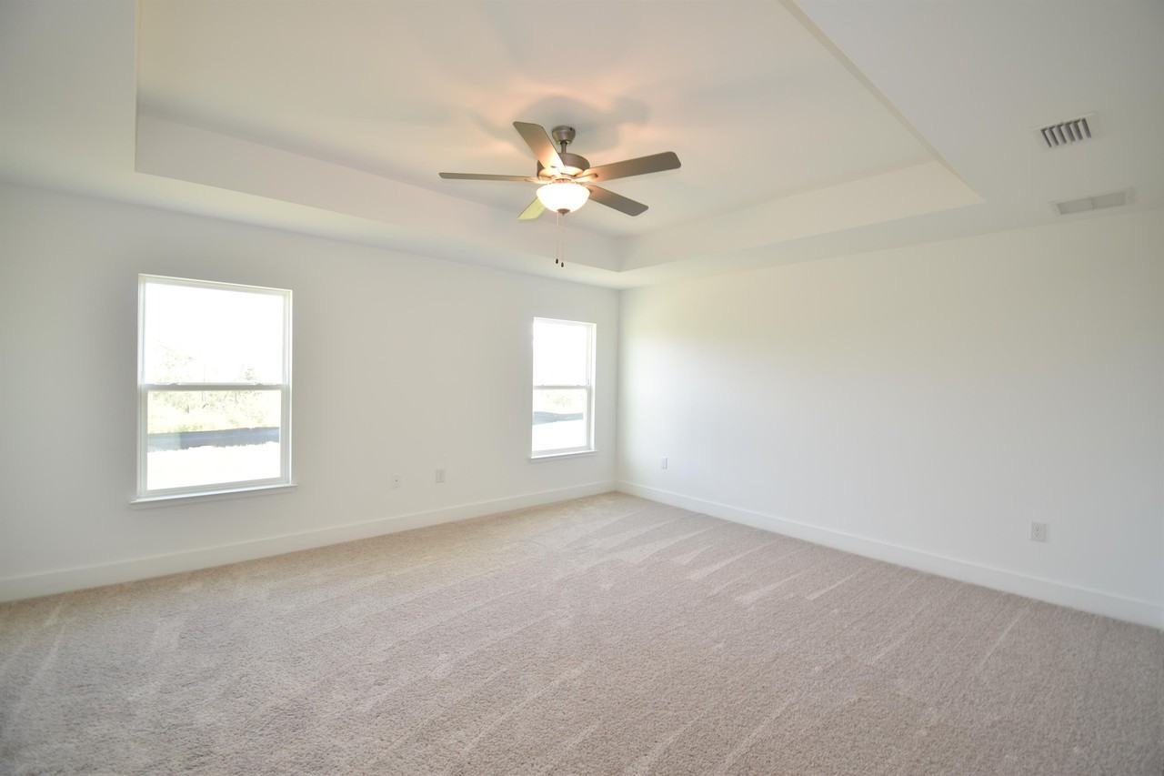 Pointe Dr #1 - Photo 3 of 24