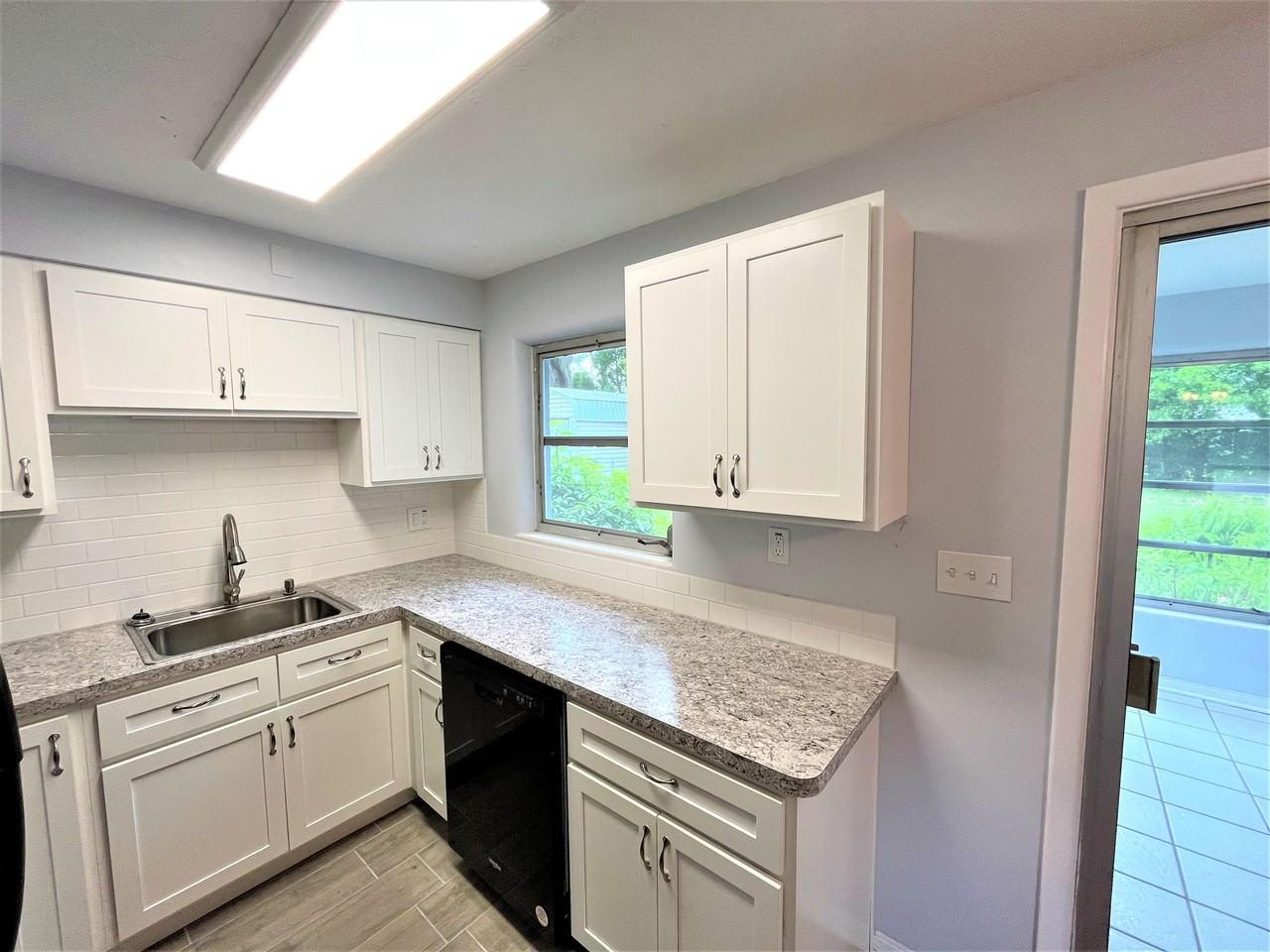 305 Trudgeon Dr #1 - Photo 5 of 19
