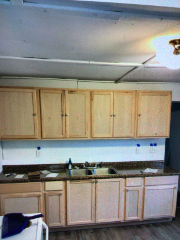 117 Center St - Photo 2 of 2