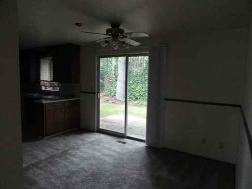 1426 Alameda Ave - Photo 3 of 7