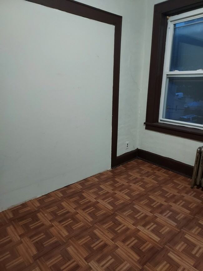 207 Valley Rd - Photo 3 of 8