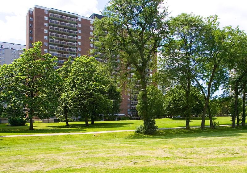 6040 Bathurst Street/5 Fisherville Rd - Photo 3 of 26