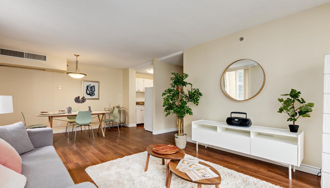 Grid 5 Apartments - Photo 3 of 19