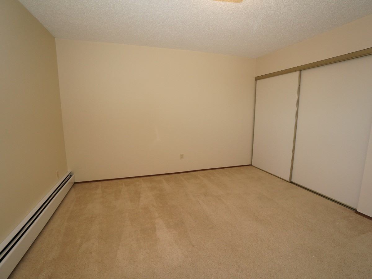 Sunset Manor Apartments 1304 1 Ave, Wainwright, AB T9W 1N1 Zumper