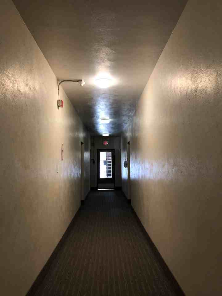 Henshire Apartments 920 Corydon Ave, Winnipeg, MB R3M 0Y5 Zumper