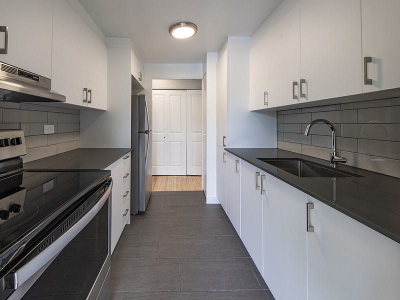 5765 Côte-Saint-Luc - Photo 2 of 10