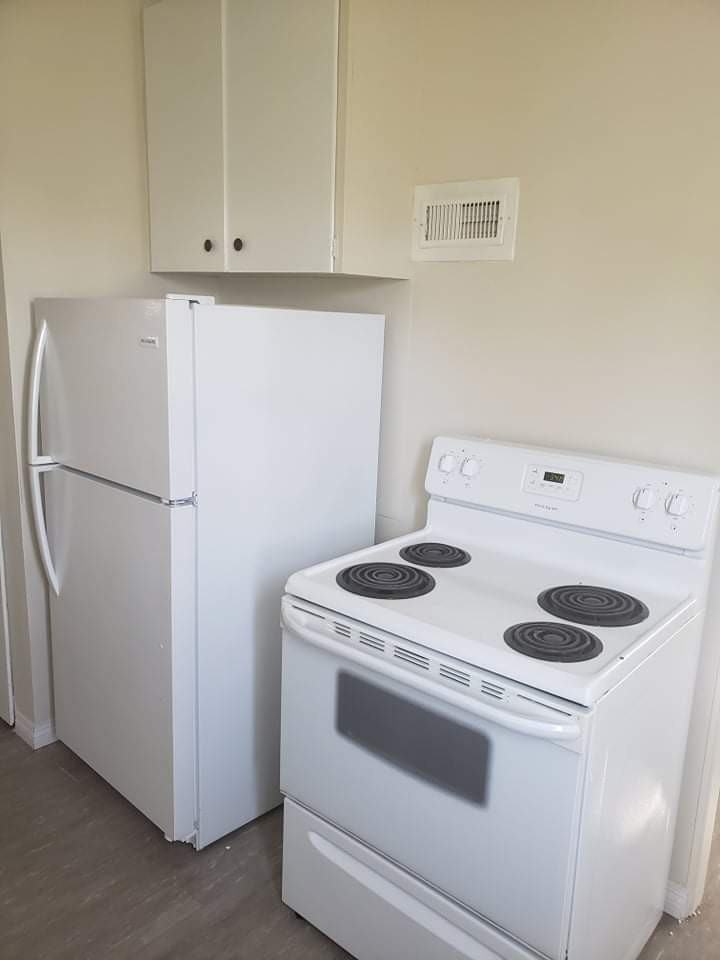 Fort Townhomes 10501 98 Avenue Apartments 10501 98 Ave, Fort