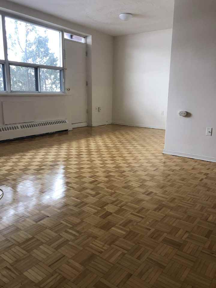 Havenwood Apartments 3410 Havenwood Dr, Mississauga, ON L4X 2M5