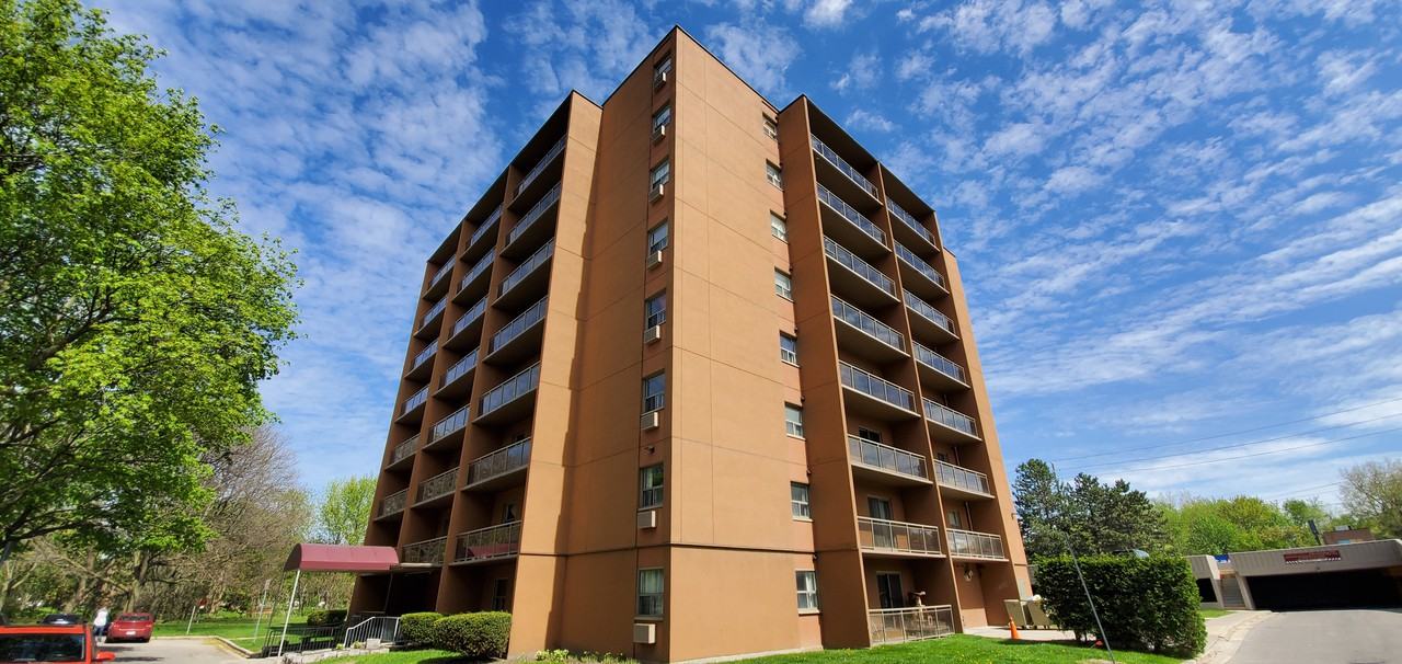 Adelaide Towers I-III - Photo 3 of 24