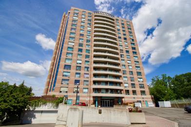 Waterford Apartments - 1241 Kilborn Pl, Ottawa, ON K1H 1A5 - Zumper