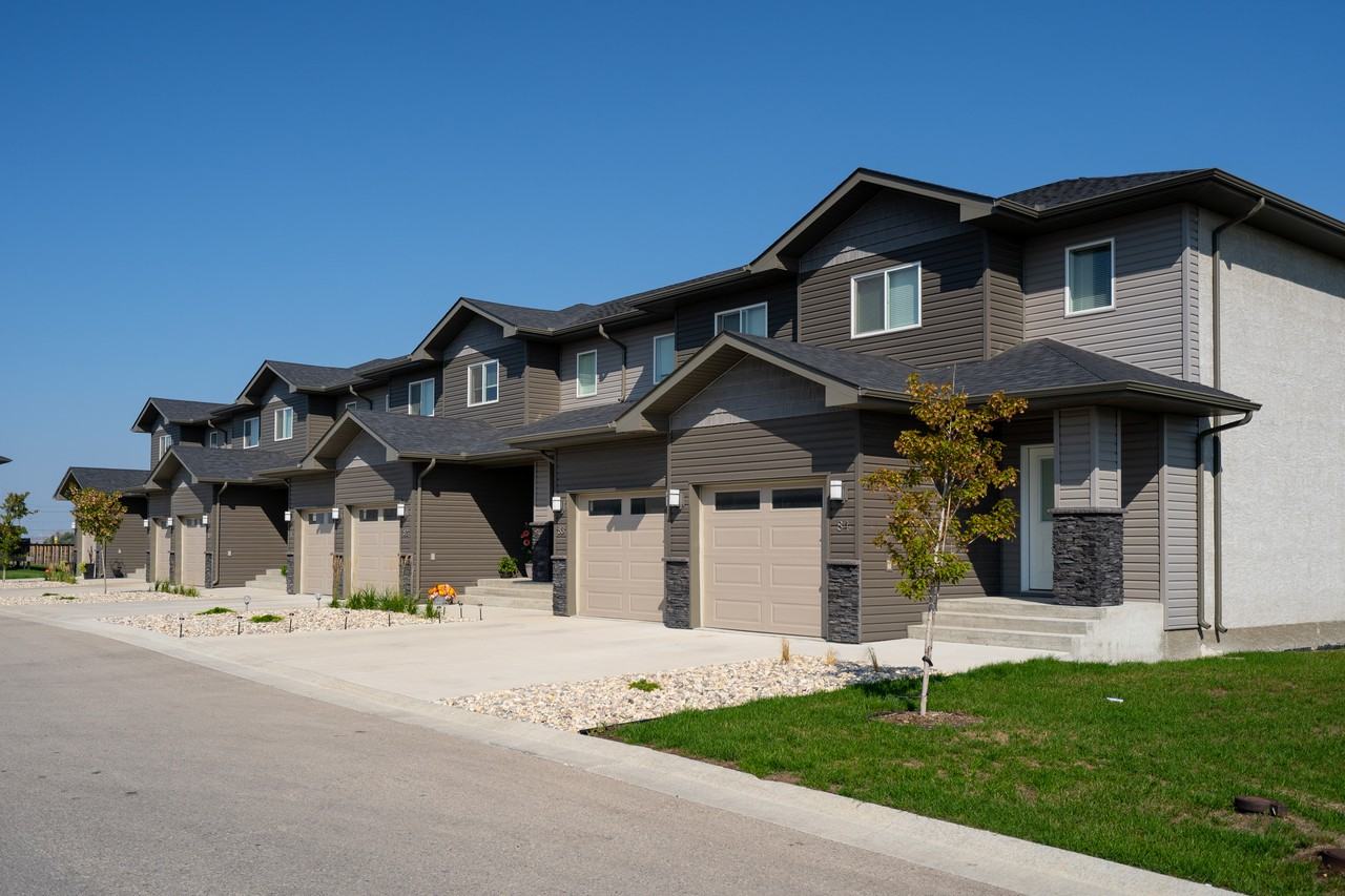 Blumberg Parks Edge Apartments 26 Blumberg Trail, Headingley, MB R4H
