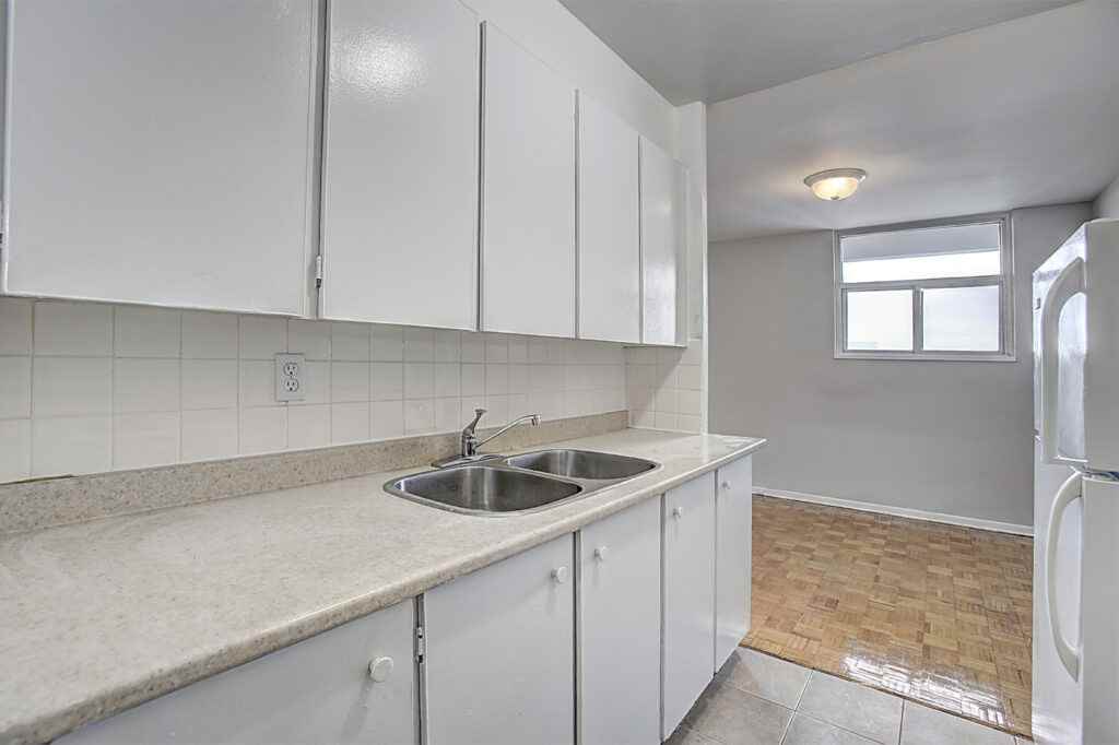 25 & 35 Jansusie Road - Photo 2 of 10