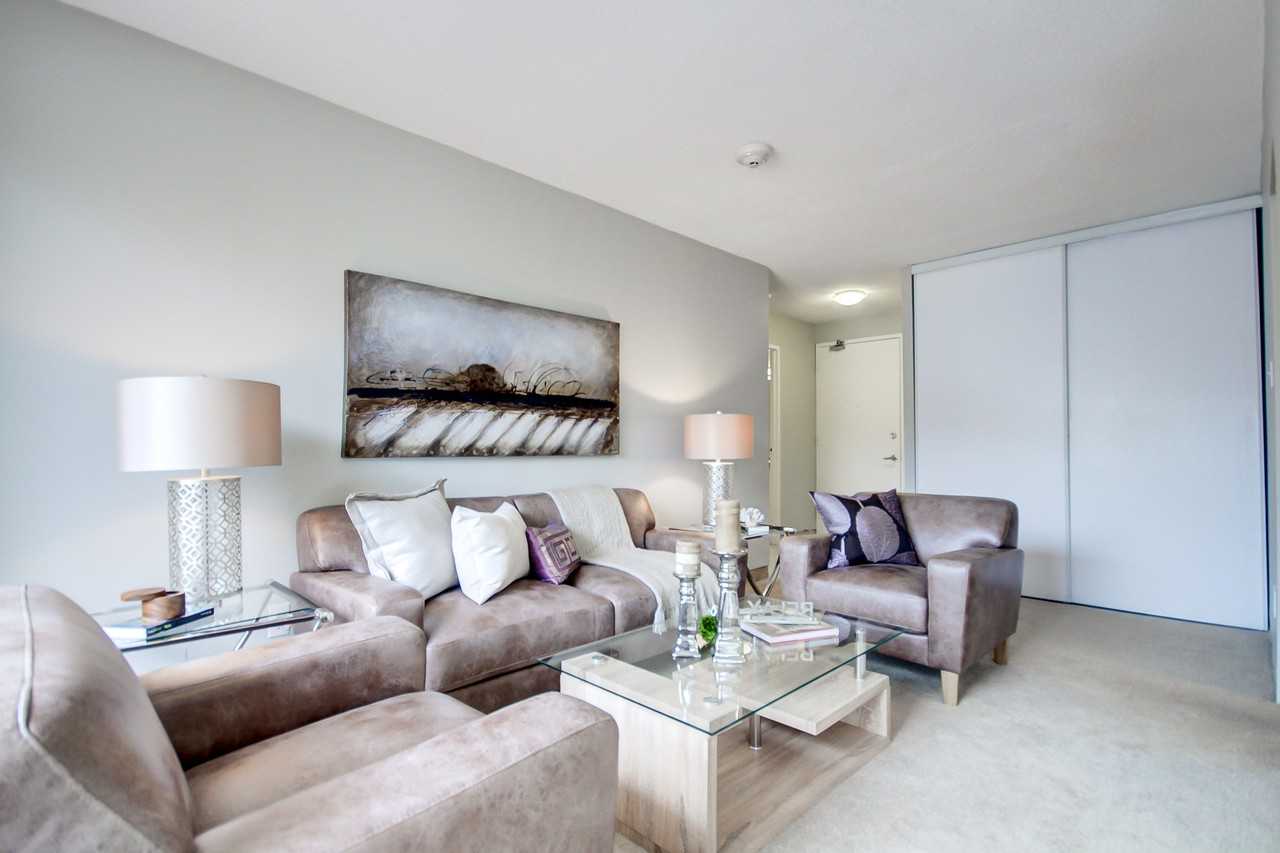 Pinewood Heights Apartments for Rent 838 Pinewood Cres, Ottawa, ON