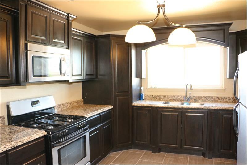 3314 Killarney St - Photo 2 of 12