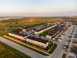 featured image of 900 Vaughan Avenue