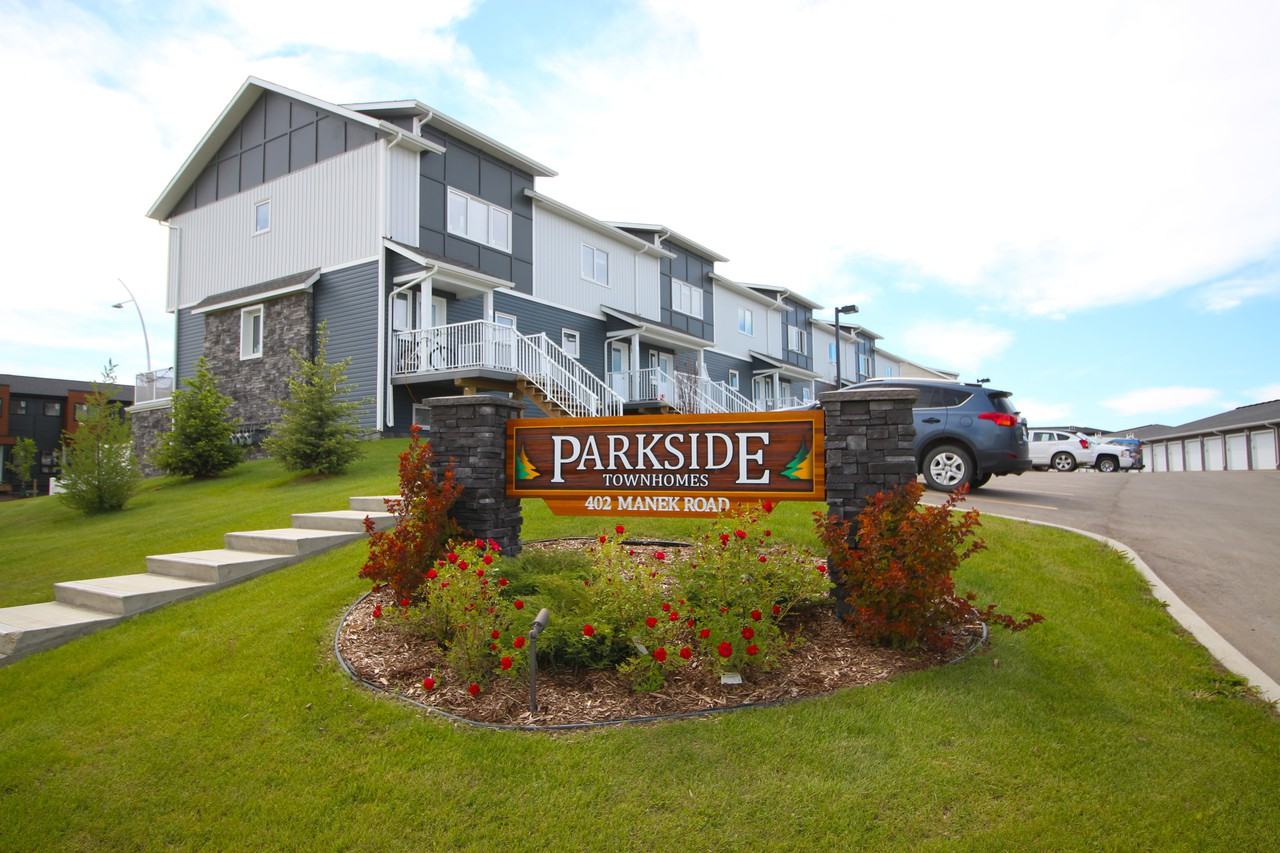 Parkside Townhomes Evergreen Apartments 402 Manek Rd, Saskatoon, SK