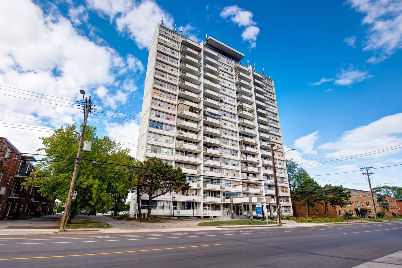 Redhill Tower 355 Melvin Ave, Hamilton, ON L8H 2K9 Apartment for