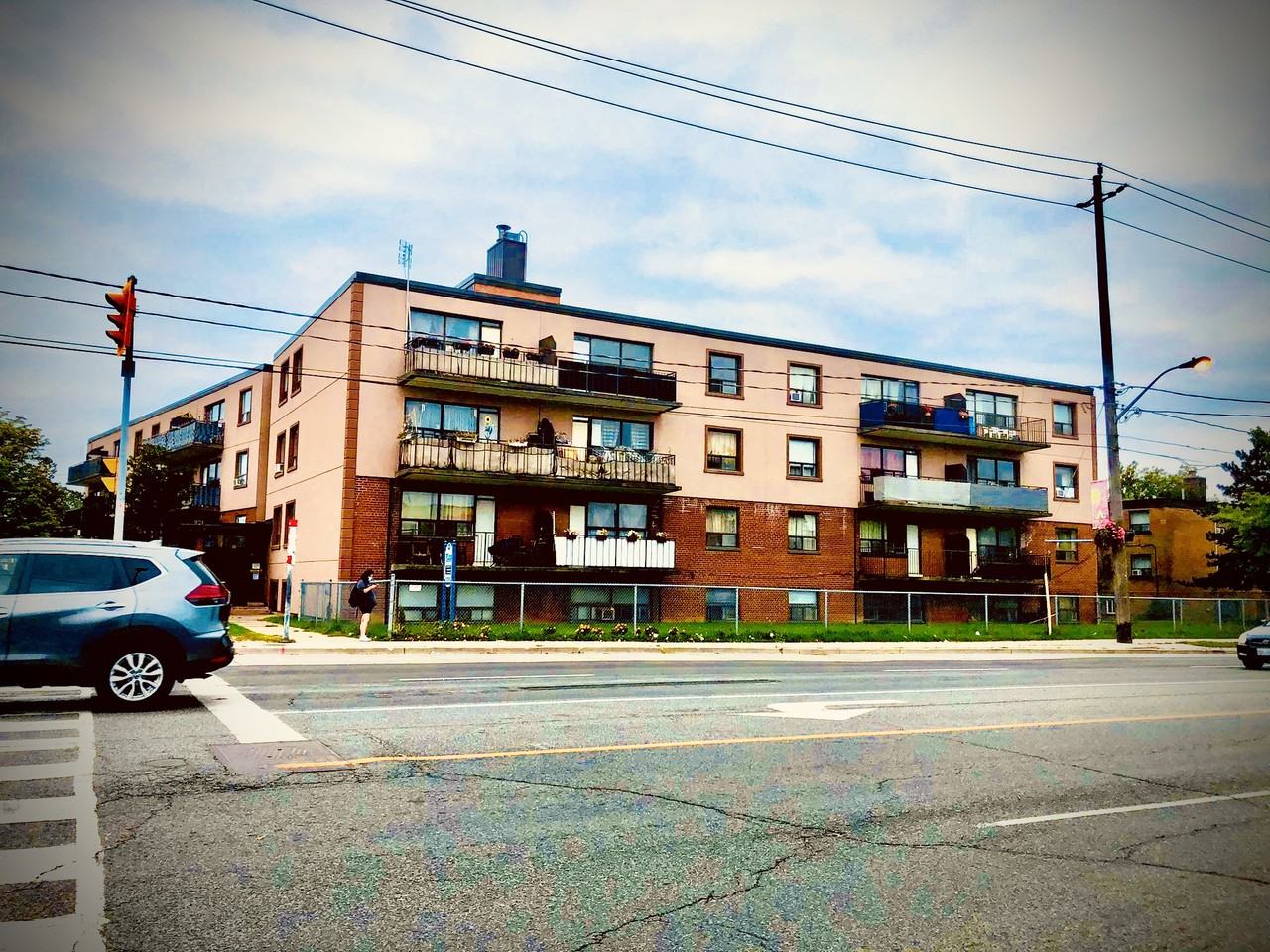 921-937 Wilson Avenue Apartments - 921 Wilson Ave Toronto ON | Zumper