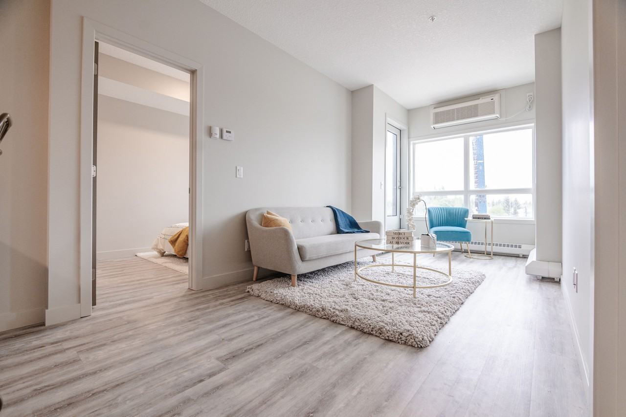 The Louvre Apartments - Photo 3 of 35