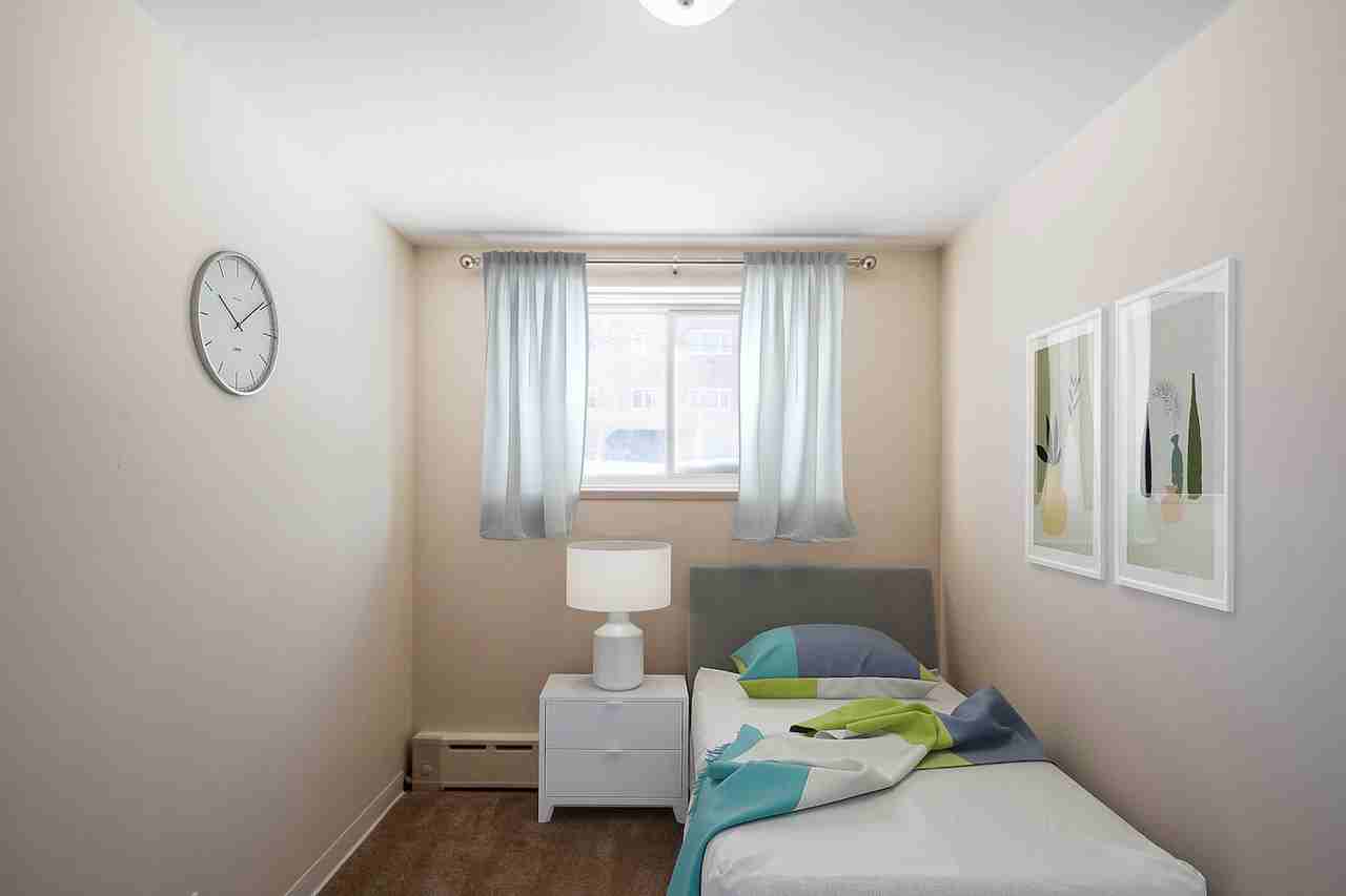 Edison Court - Photo 2 of 5