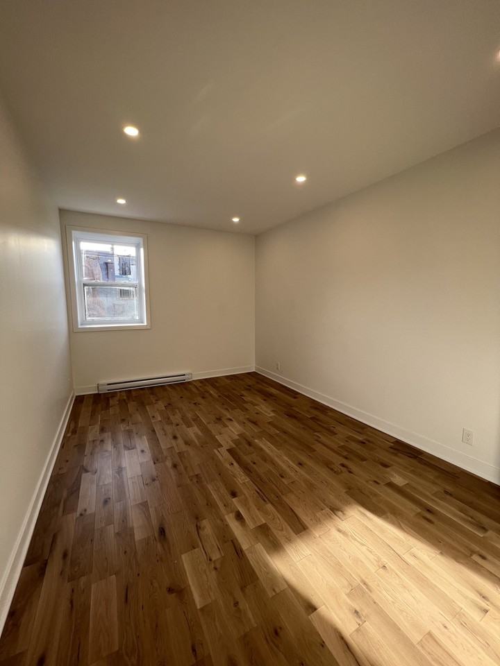 3639-3647 Notre Dame West - Photo 3 of 4