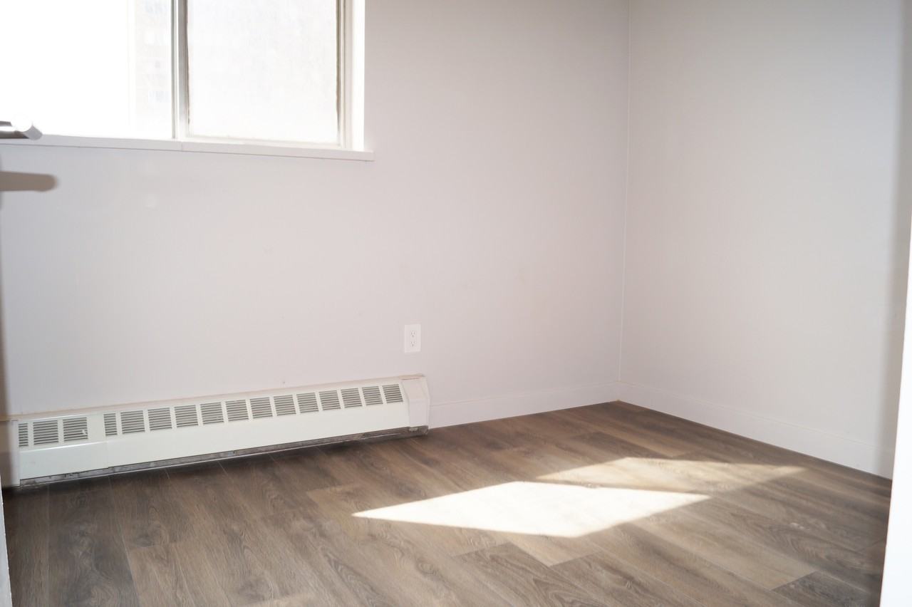 180 Chalkfarm Dr. - Photo 3 of 6