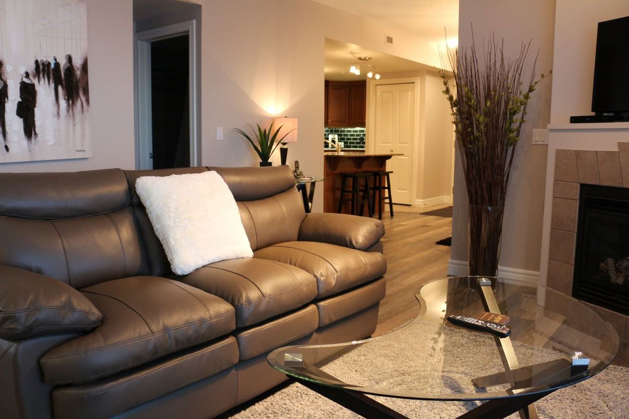 Corporate Furnished Apartments at Five West - Photo 3 of 7