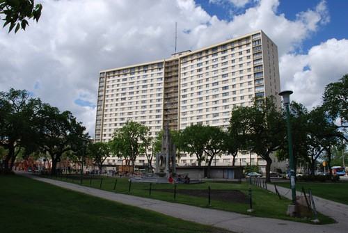 411 Cumberland Avenue Apartments 411 Cumberland Ave, Winnipeg, MB R3B