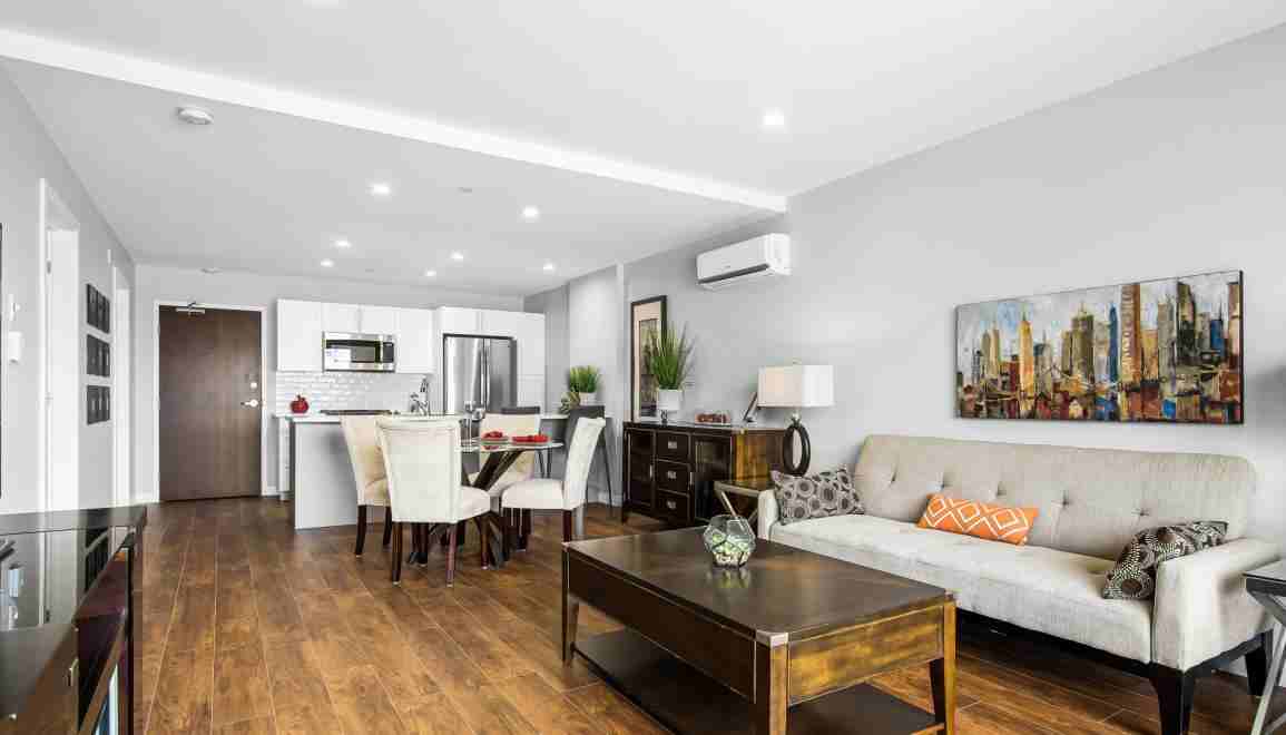 Place Emma - Photo 2 of 10