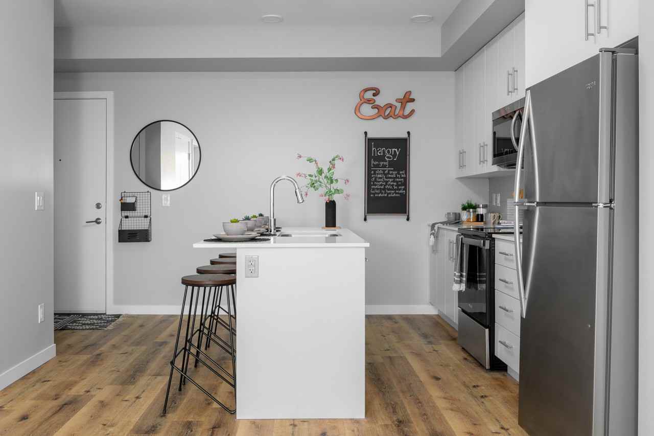 TRIO - Photo 2 of 12