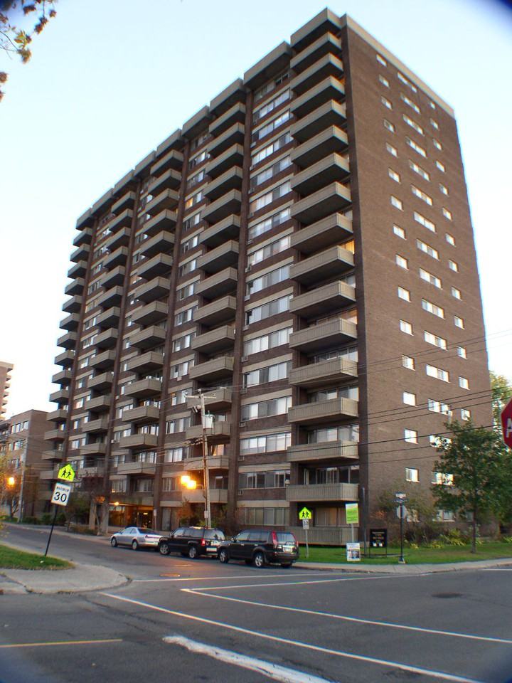 5500 MacDonald - Photo 2 of 9