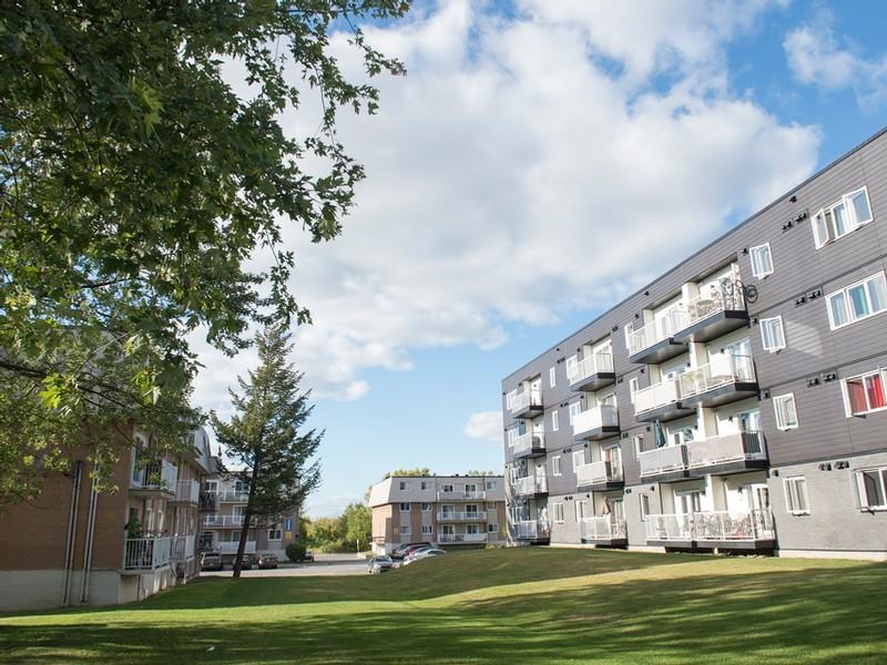 Le Domaine St-Martin - Photo 2 of 12