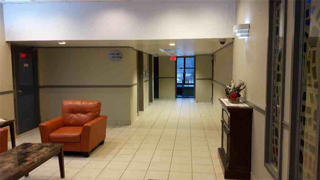 411 Ellerdale Street - Photo 3 of 15