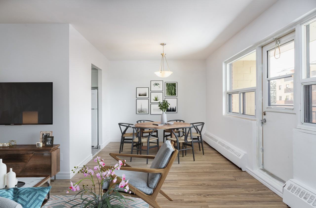 275 North Service Road Apartments - Photo 4 of 9