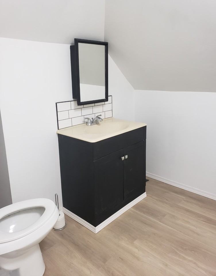 1288 Downing - Photo 2 of 4