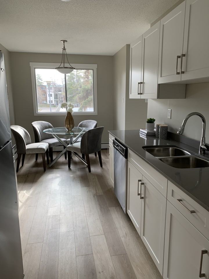 Fairgreen Gardens Apartments 4007 108 St Nw, Edmonton, AB T6J 2L5