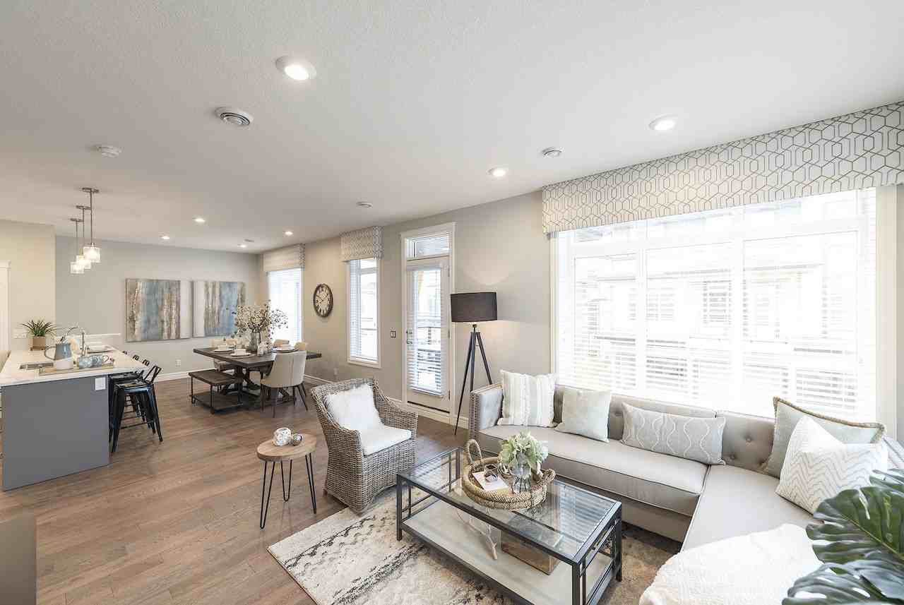 Pet Friendly 1&3 BD Townhomes at Essential Aurora in SW Edmonton