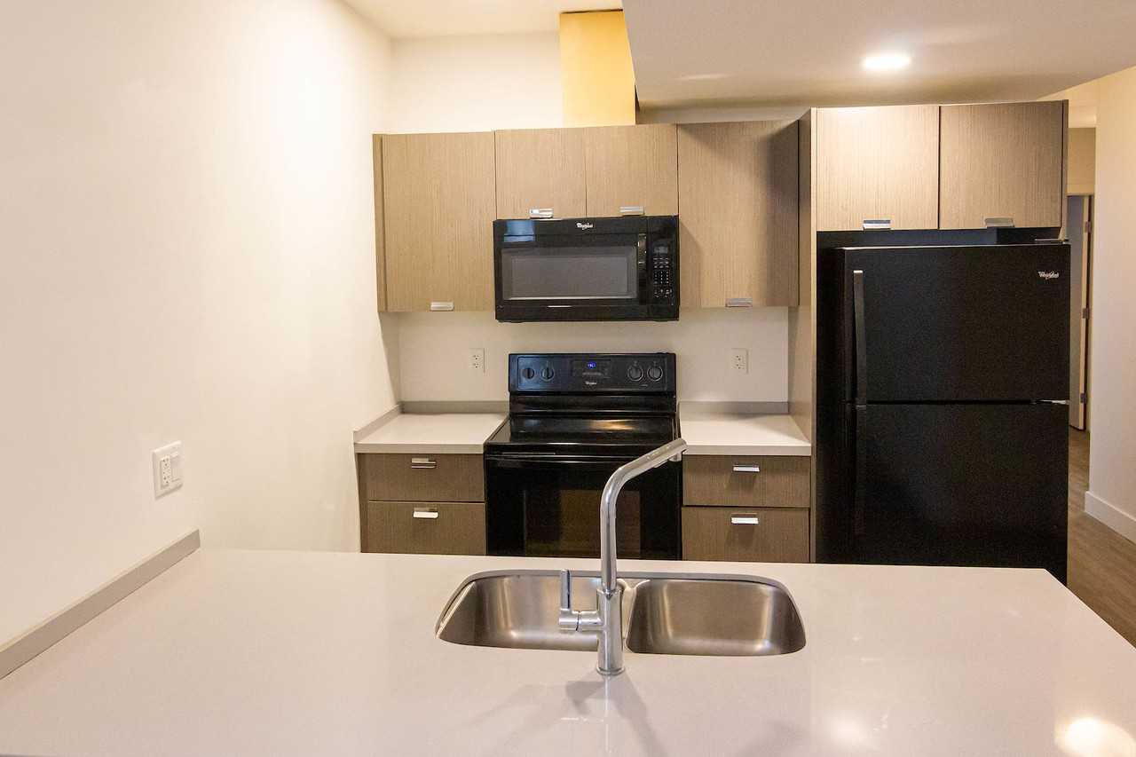 Lynwood Skinny Homes - Photo 2 of 9